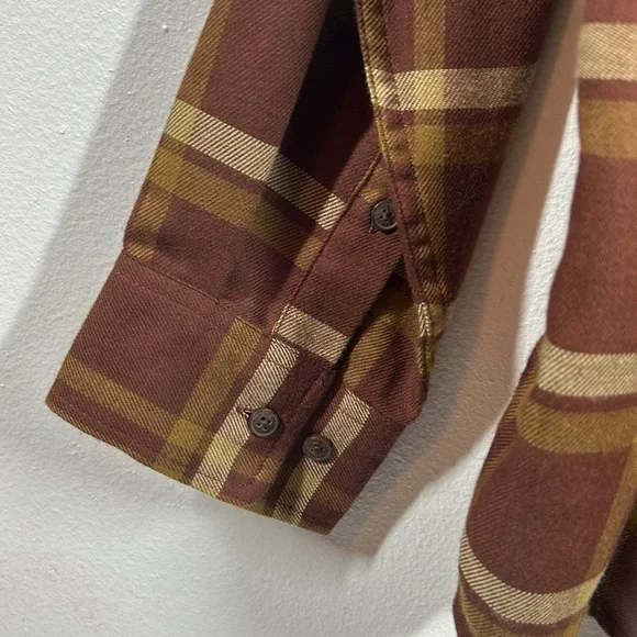 Marmot Mountain Works Fairfax Novelty Lightweight Flannel LS Chocolate Plaid M - Picture 5 of 14
